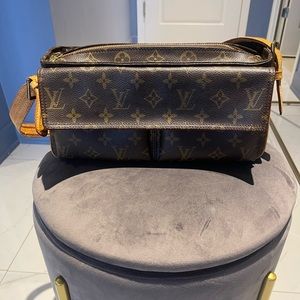 Louis Vuitton Viva-Cite MM Shoulder Bag